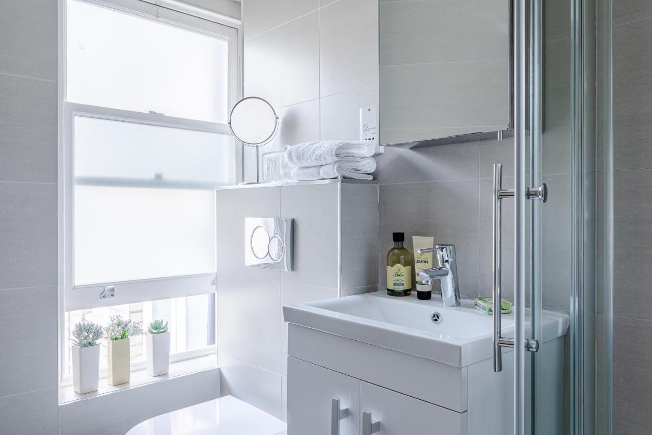 Architect'S Sophisticated Private 3Bed 3Bath House Off Oxford St Apartment London Bagian luar foto
